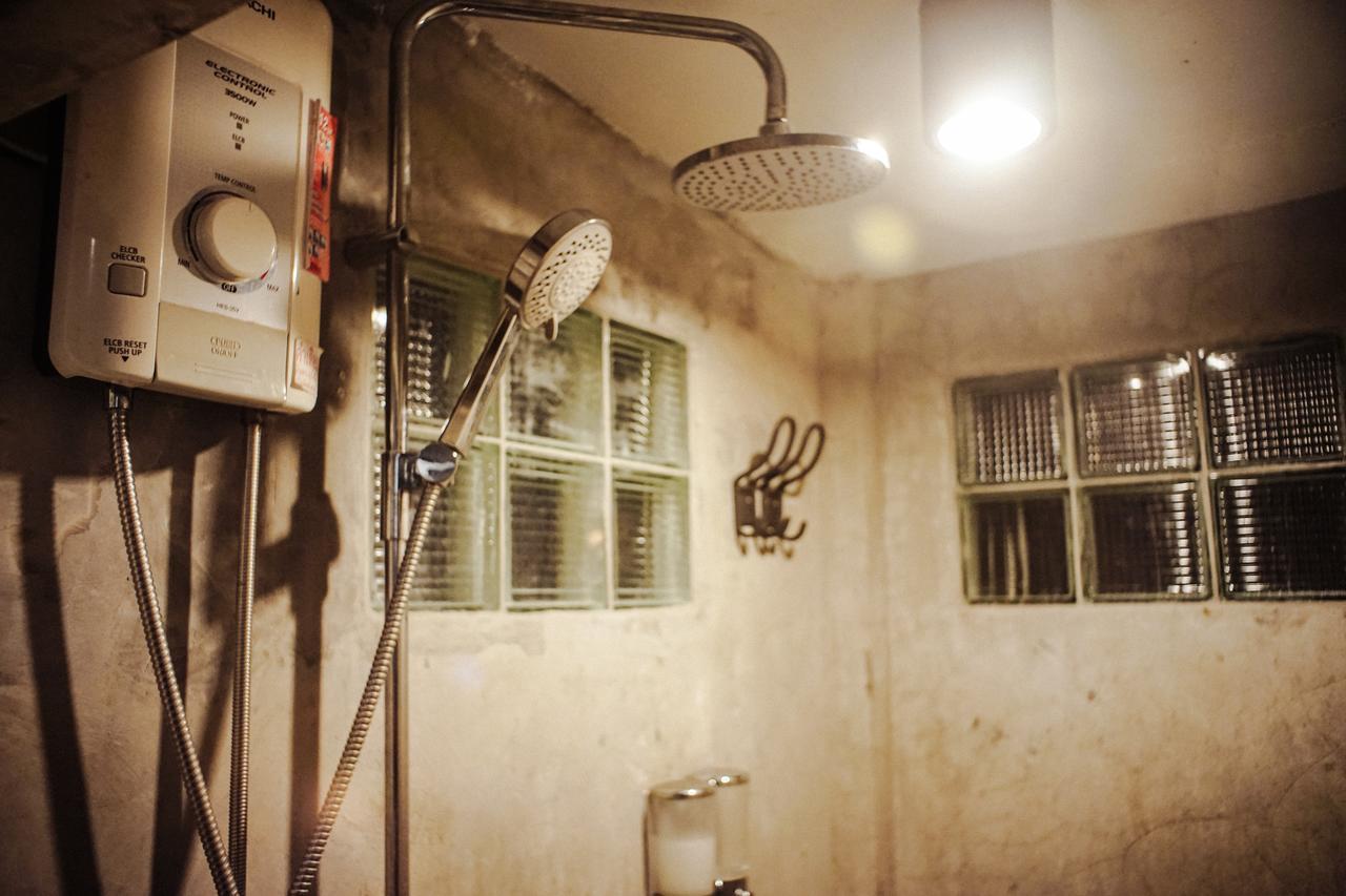 Some Rest Hostel Bangkok Exterior foto